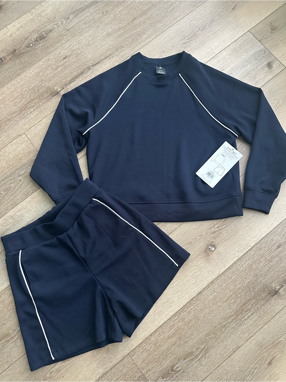 NWT Danskin 2 piece set XS